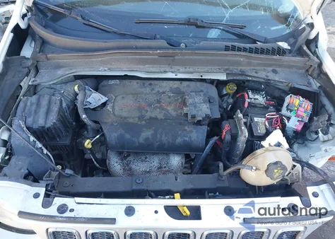 2017 Jeep Renegade Limited 4X4 z USA, uszkodzony, nr VIN ZACCJBDB1HPF12812